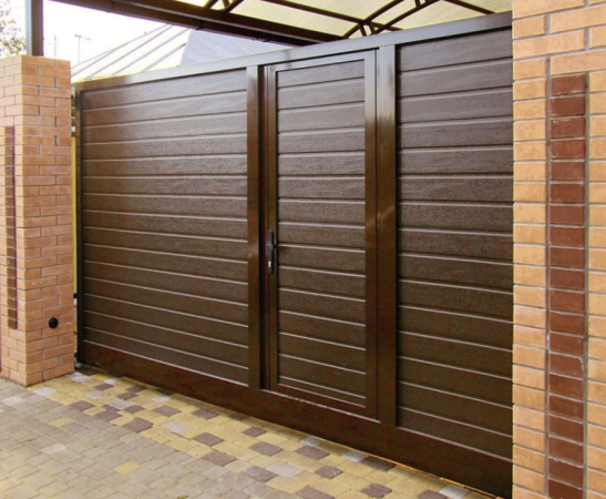 Ворота с калиткой в Дивном