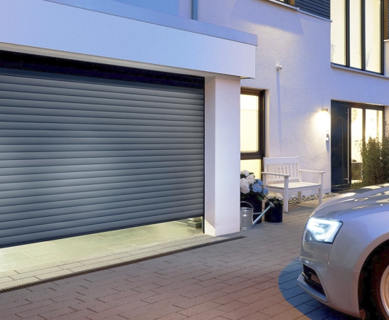 Ворота из роллетного профиля в Дивном