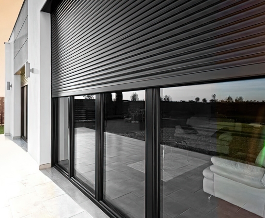 Рольставни в Дивном