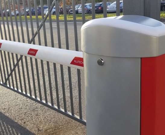 Автоматические шлагбаумы в Дивном